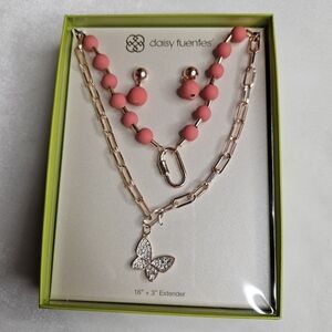Daisy Fuentes Boxed Jewelry Necklace Earrings Set Gift Box New! Fashion Jewelry